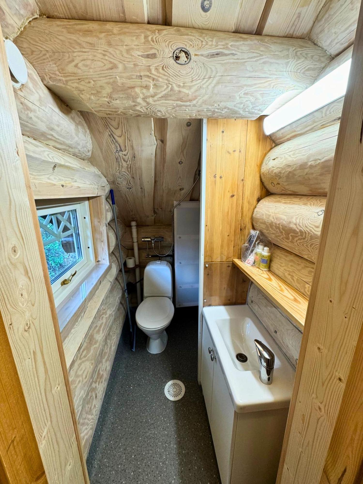 Unique Arctic Timber Cabin Skaidi Exterior foto